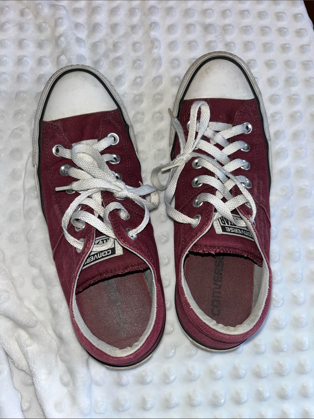 Converse Women’s Low-Top Canvas Sneakers in Maroon and White